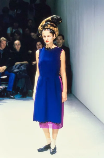 Look 16